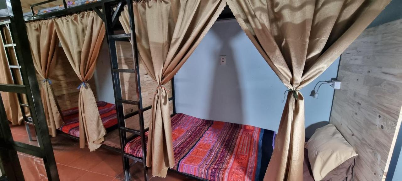 Rainbow House Ha Giang Hostel ภายนอก รูปภาพ