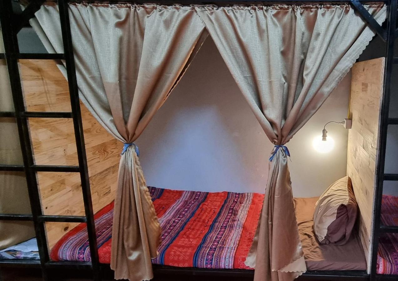 Rainbow House Ha Giang Hostel ภายนอก รูปภาพ