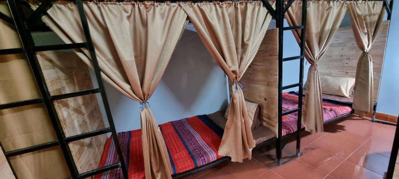 Rainbow House Ha Giang Hostel ภายนอก รูปภาพ